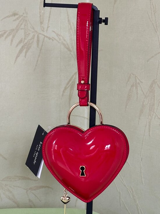 kate spade Handbags - KATE SPADE KEY TO MY HEART WRISTLET:NWT CHERRY ROUGE